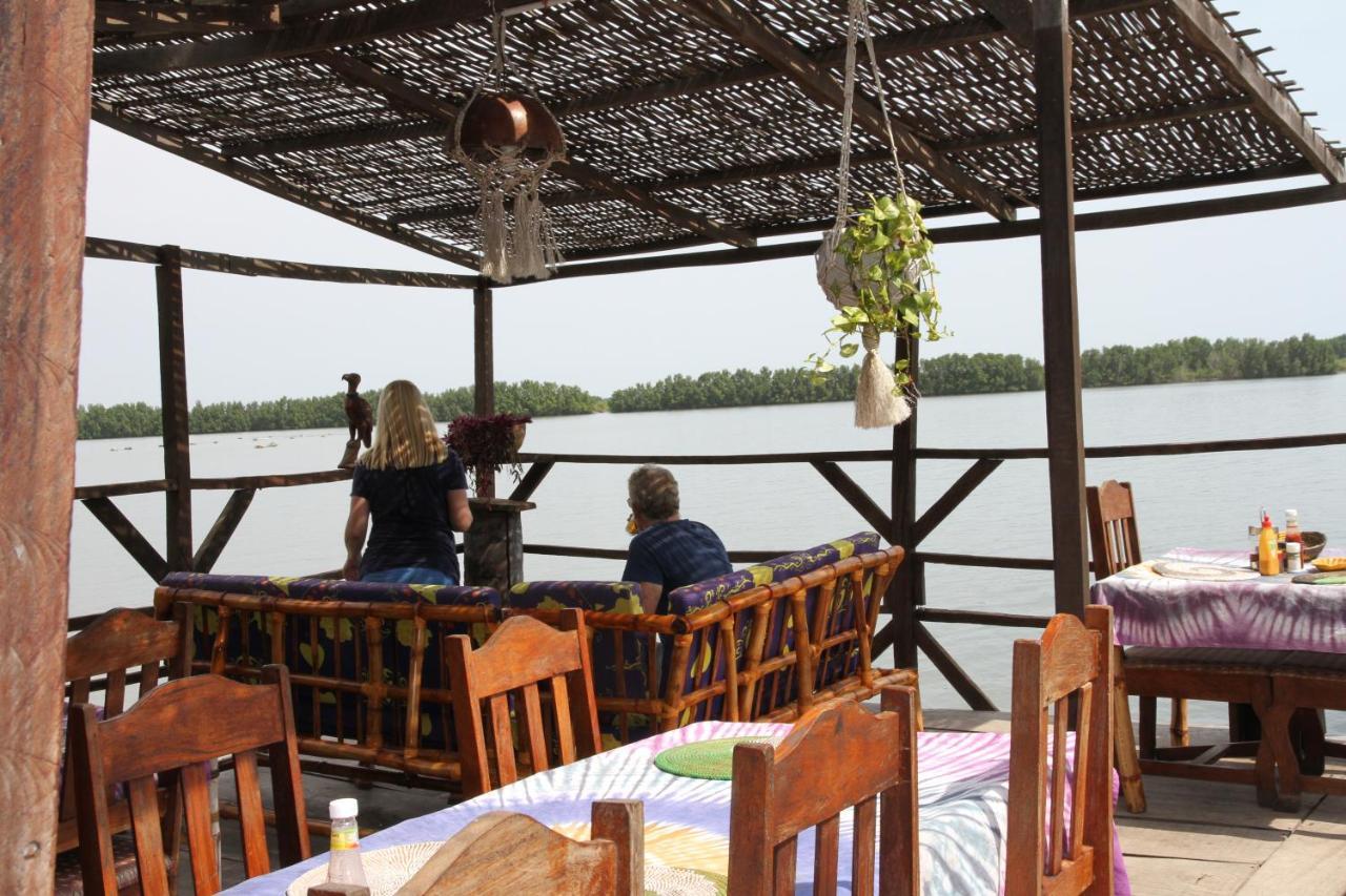 Bintang Bolong Lodge 外观 照片
