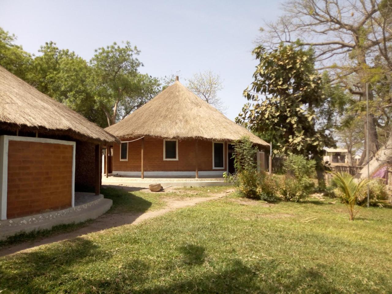 Bintang Bolong Lodge 外观 照片